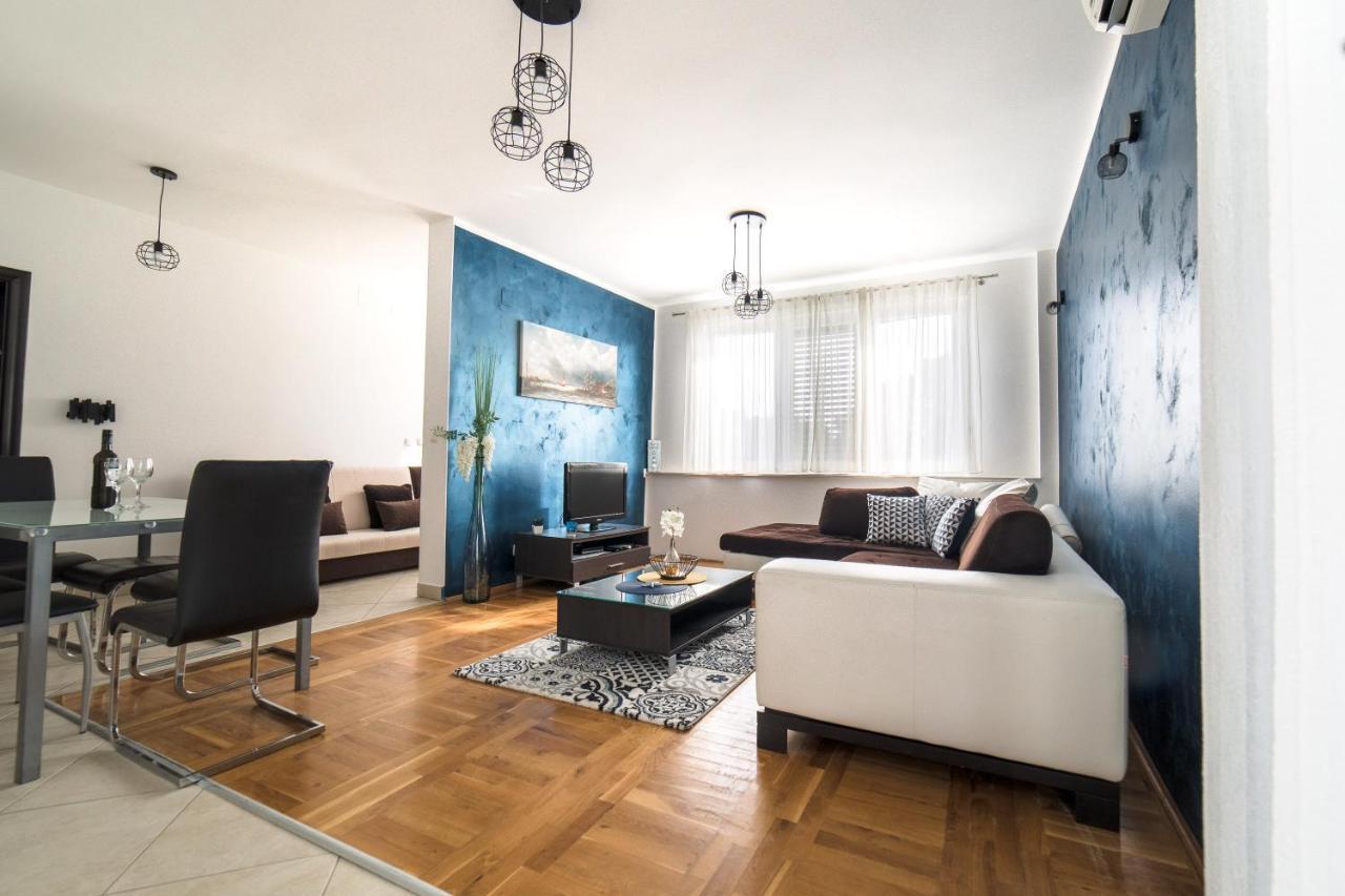 אומיס Villa Lidija מראה חיצוני תמונה